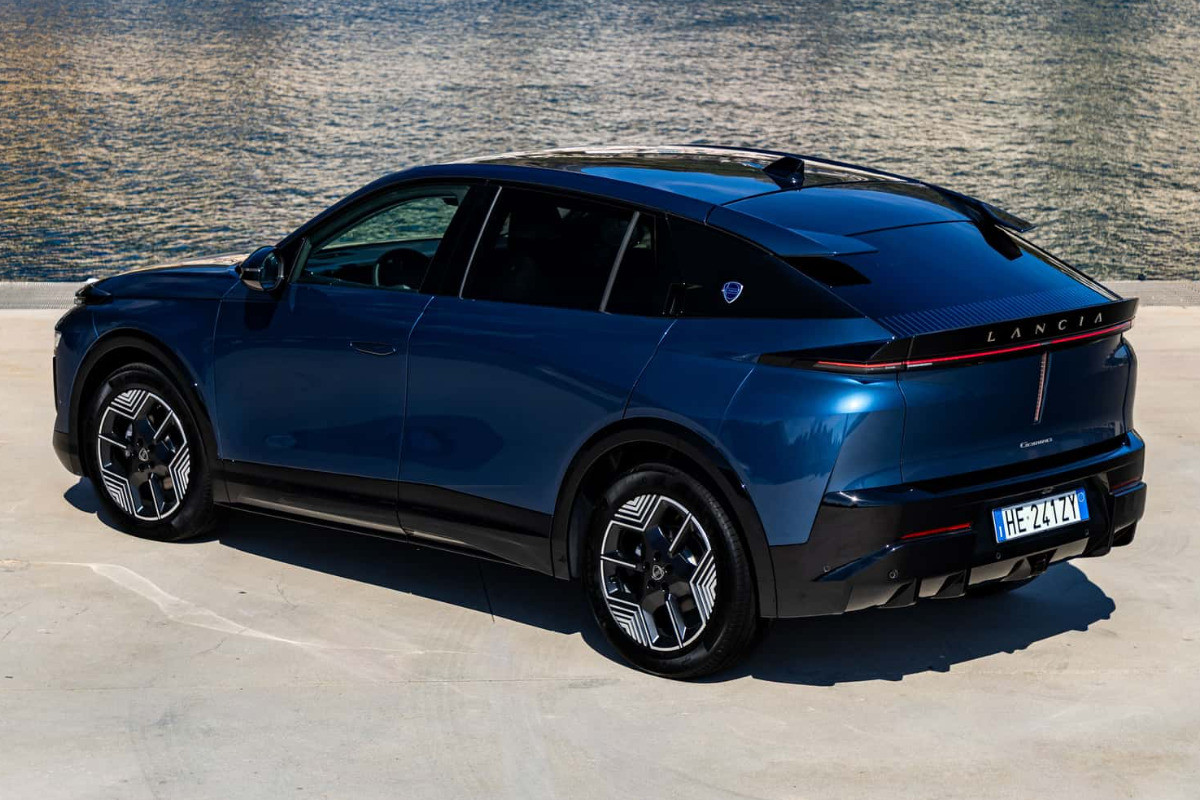 Возрожденная Lancia Gamma: подробности и цены