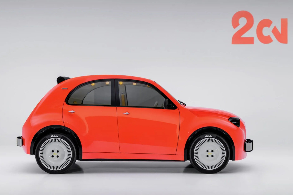 Концептуальный Citroen 2CV: &laquo;гадкий утенок&raquo; на электротяге