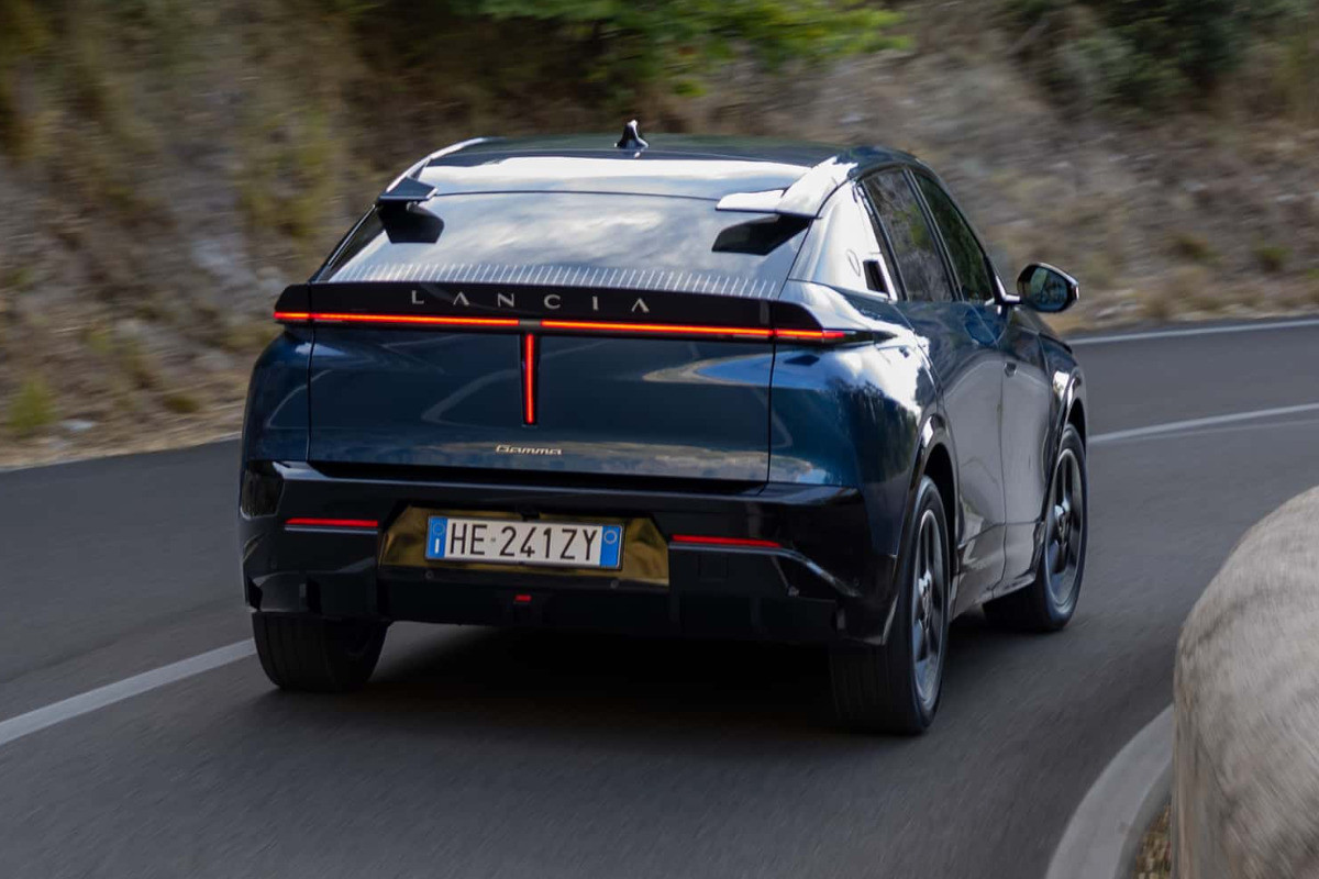 Возрожденная Lancia Gamma: подробности и цены